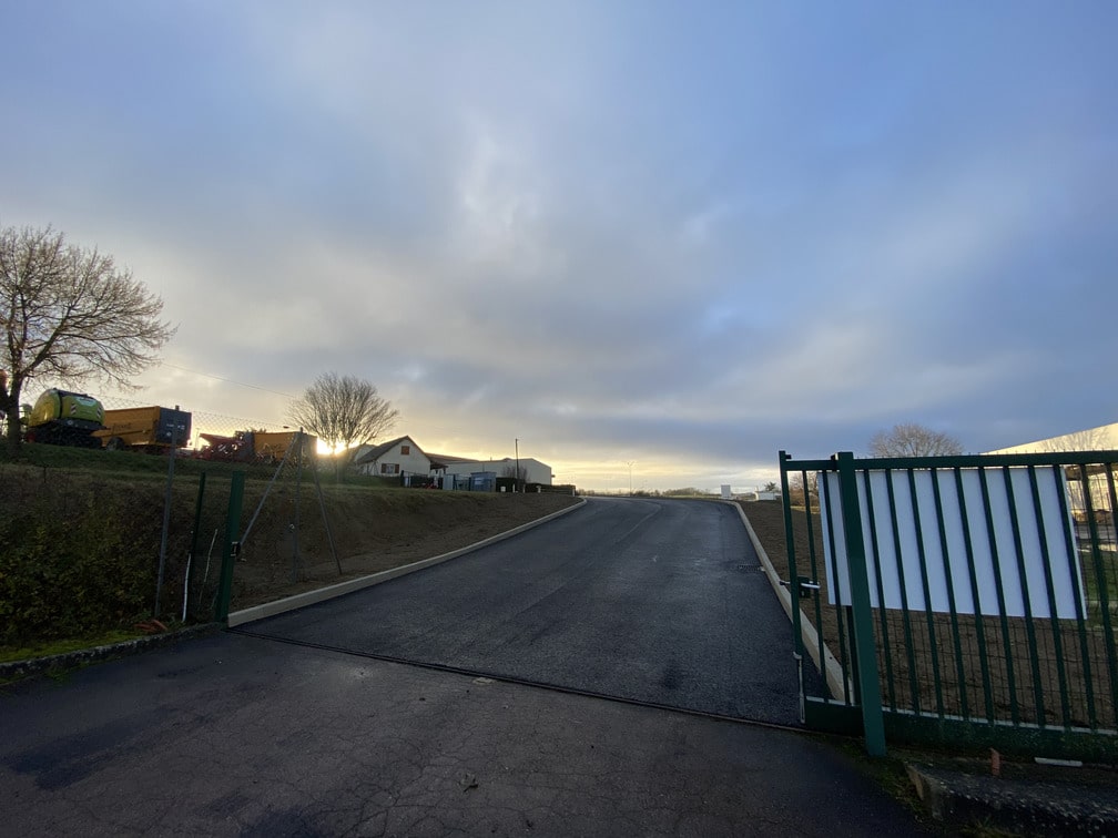 À vendre – bâtiment industriel de 3 361 m² à Avallon, entre Dijon et Auxerre