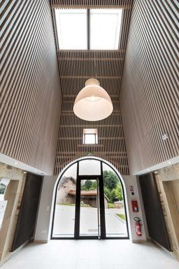 À vendre – Bureaux dans une ancienne ferme Vosgienne à Les Voivres – Vosges (88)