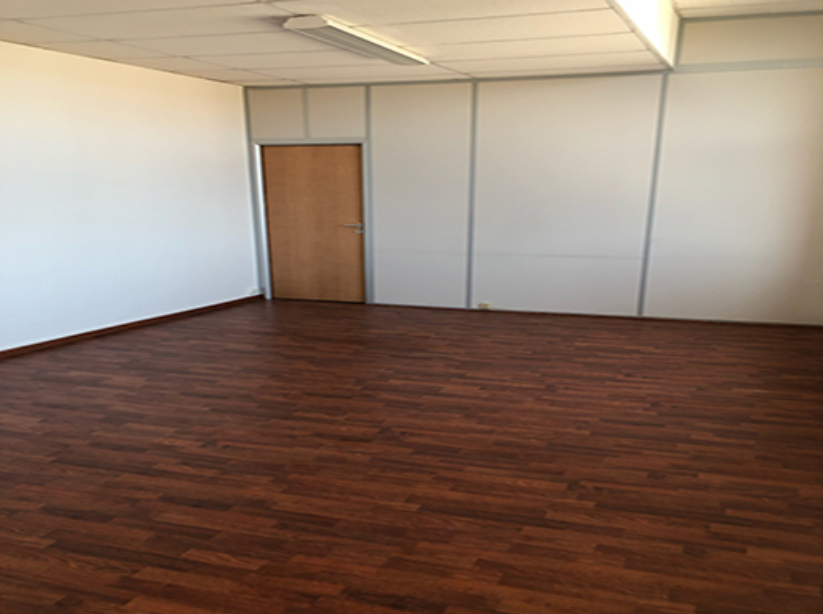 À vendre – bureaux de 2 200 m² à Calais
