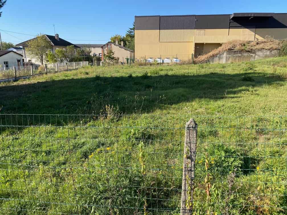 À Vendre – Bureaux de 300 m² à Montceau-les-Mines – Saône-et-Loire (71)