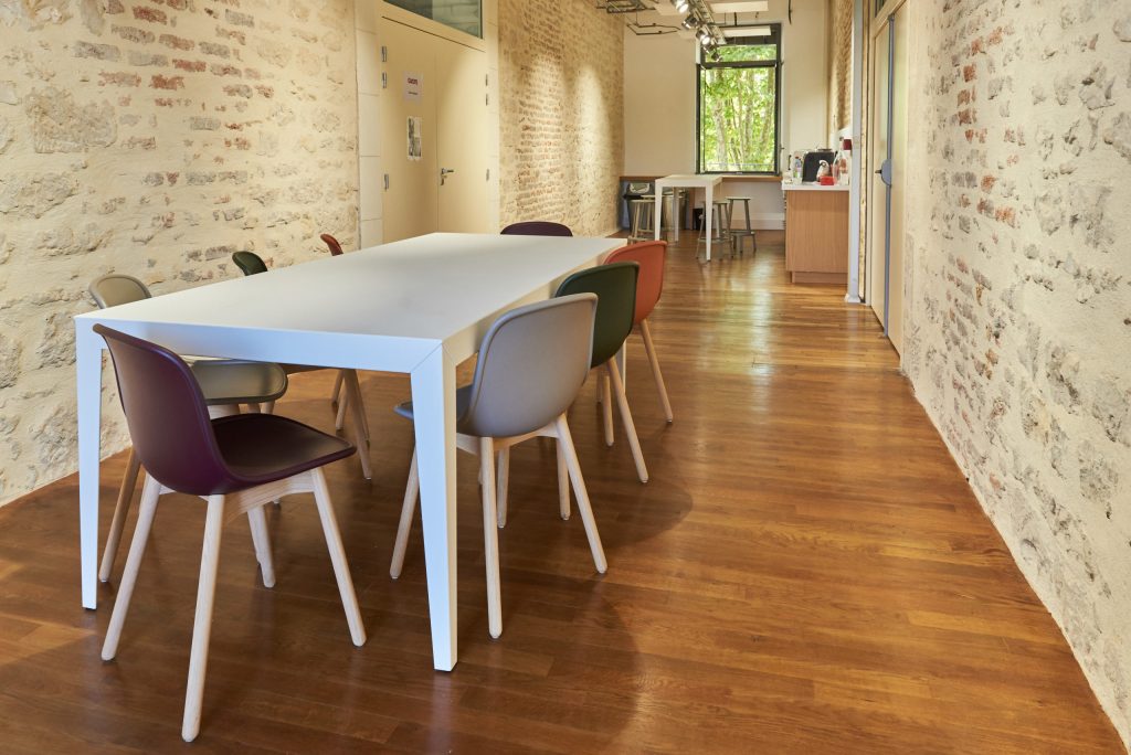 À vendre – Bureaux de 6 500 m² à Nevers