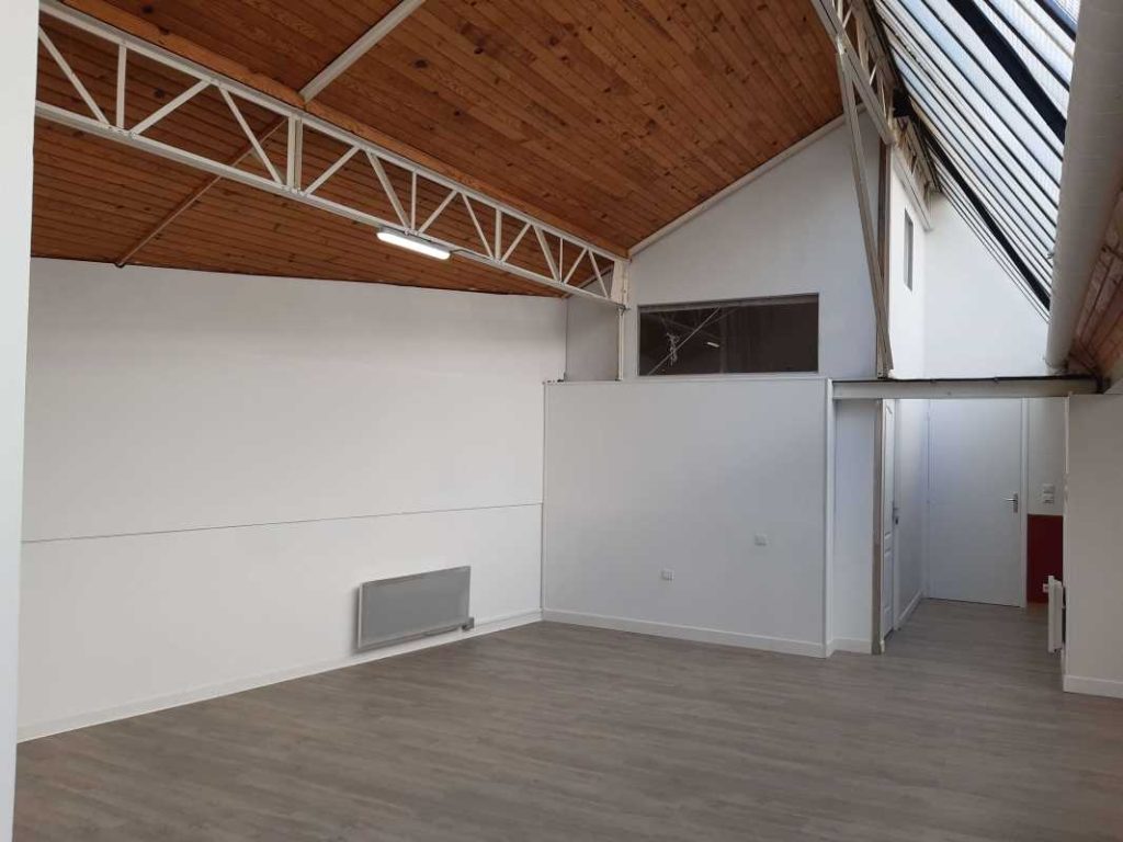 À vendre – bureaux divisibles de 358 m² à Montreuil