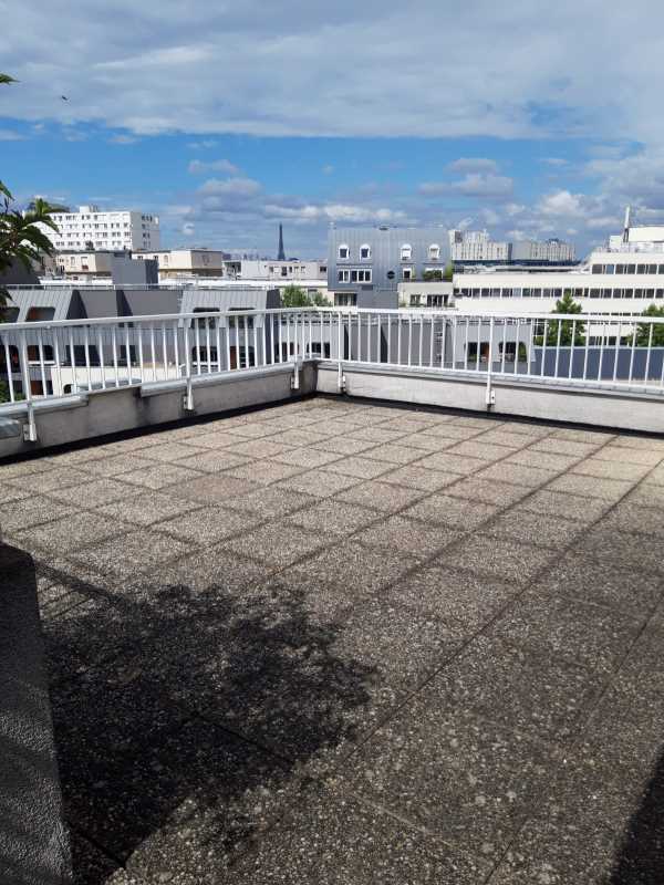 À vendre – bureaux non divisibles de 1 065 m² à Issy-les-Moulineaux à proximité de Paris (92)