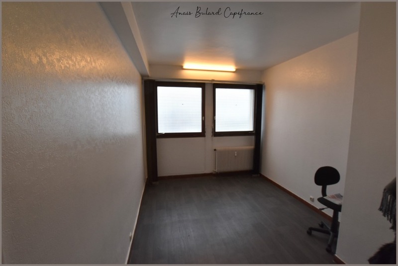 À vendre – bureaux non divisibles de 109 m² à Montbéliard (25)