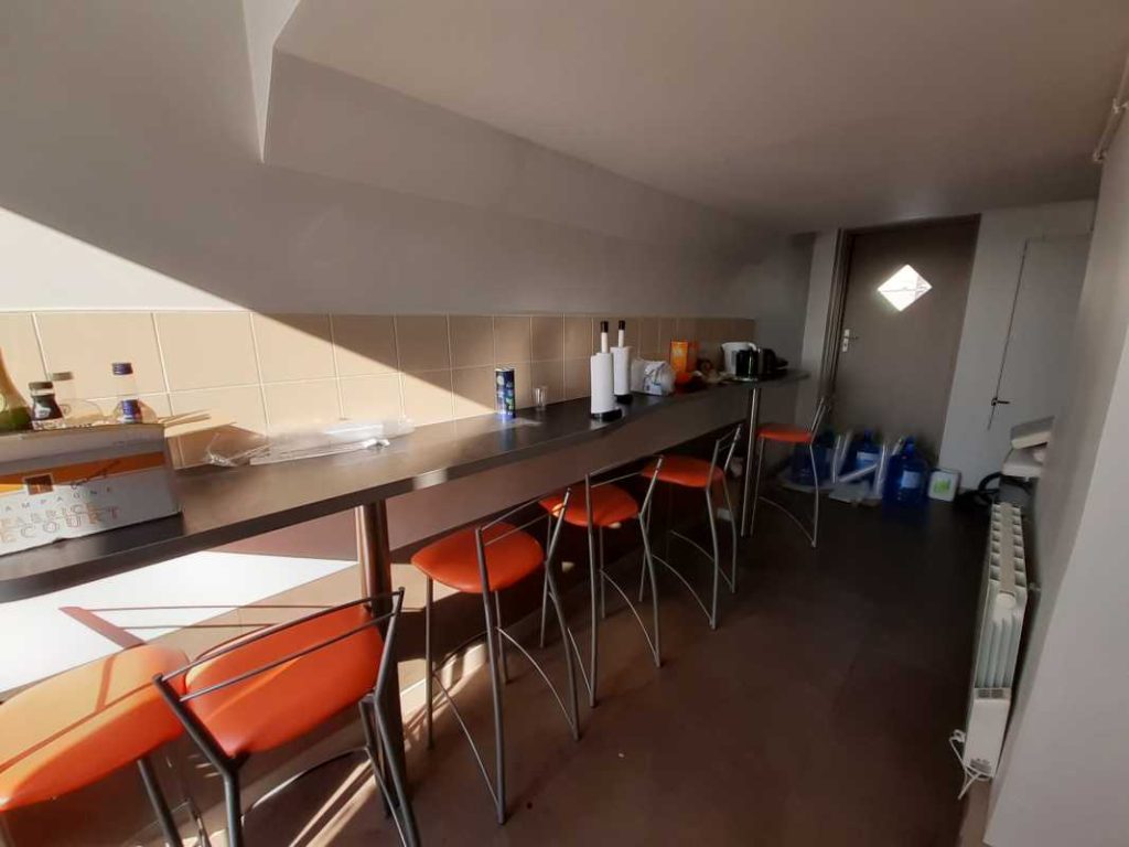 À vendre – bureaux non divisibles de 215 m² à Montreuil