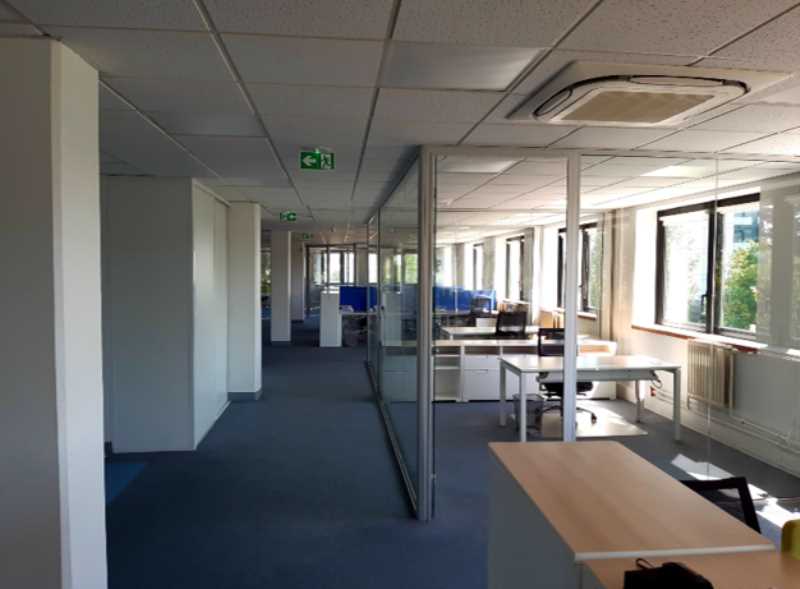 À vendre – bureaux non divisibles de 422 m² à Saint-Denis