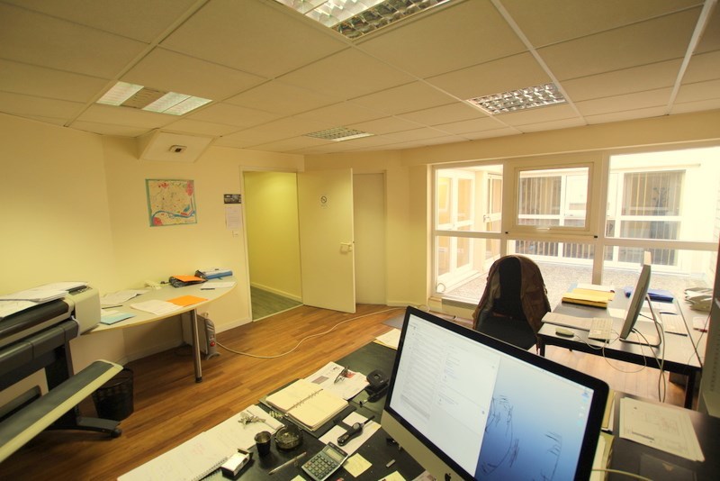 À vendre – bureaux non divisibles de 94 m² à Chalon-sur-Saône, proche de Mâcon (71)
