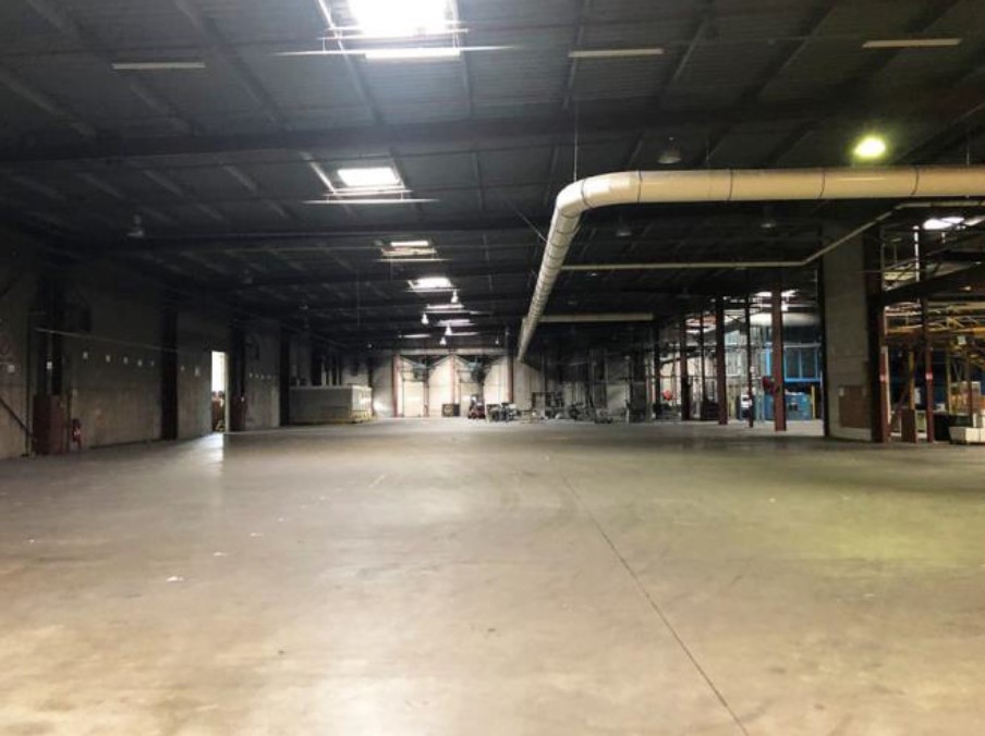 À vendre – entrepôt de 27 000 m² à Nieppe