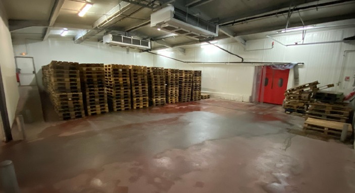 À vendre – Entrepôt Frigorifique de 4 100 m² à proximité de Bressuire – Deux-Sèvres (79)