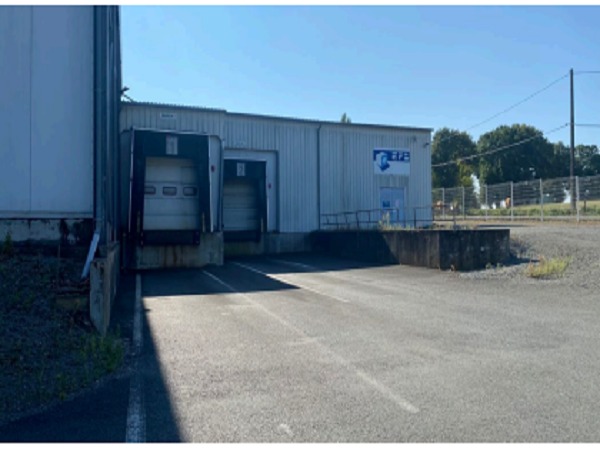À vendre – Entrepôt Frigorifique de 4 100 m² à proximité de Bressuire – Deux-Sèvres (79)