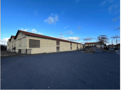 À vendre – Entrepôt industriel de 8000 m² divisible à Lézignan-Corbières à proximité de Narbonne- Aude (11)