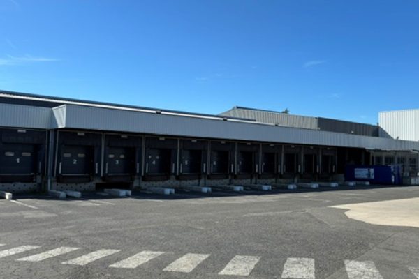 À vendre – Entrepôt logistique de 7 356 m² à Châteauneuf-sur-Loire – Loiret (45)