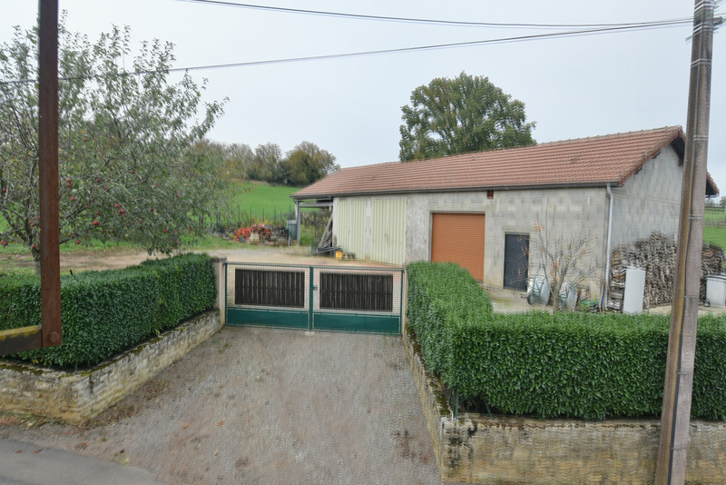 À vendre – entrepôt non divisible de 130 m² à La Clayette, proche de Mâcon (71)