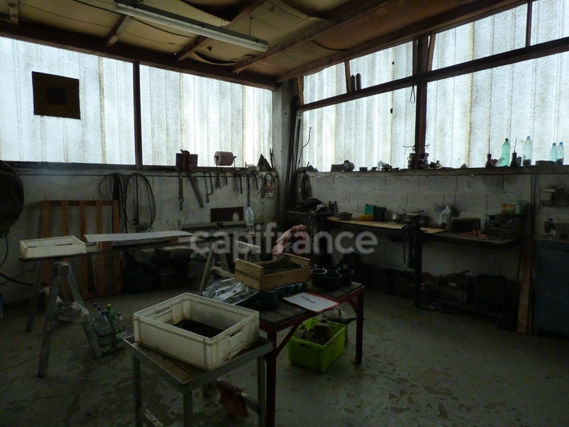 À vendre – entrepôt non divisible de 900 m² à Marcigny, proche de Mâcon (71)