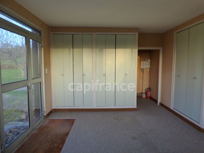 À vendre – entrepôt non divisible de 900 m² à Marcigny, proche de Mâcon (71)