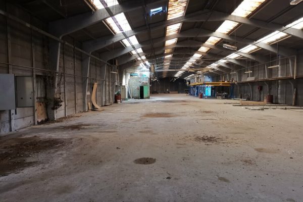 À vendre – entrepôt non divisibles de 2 990 m² à Lallaing à proximité de Douai (59)