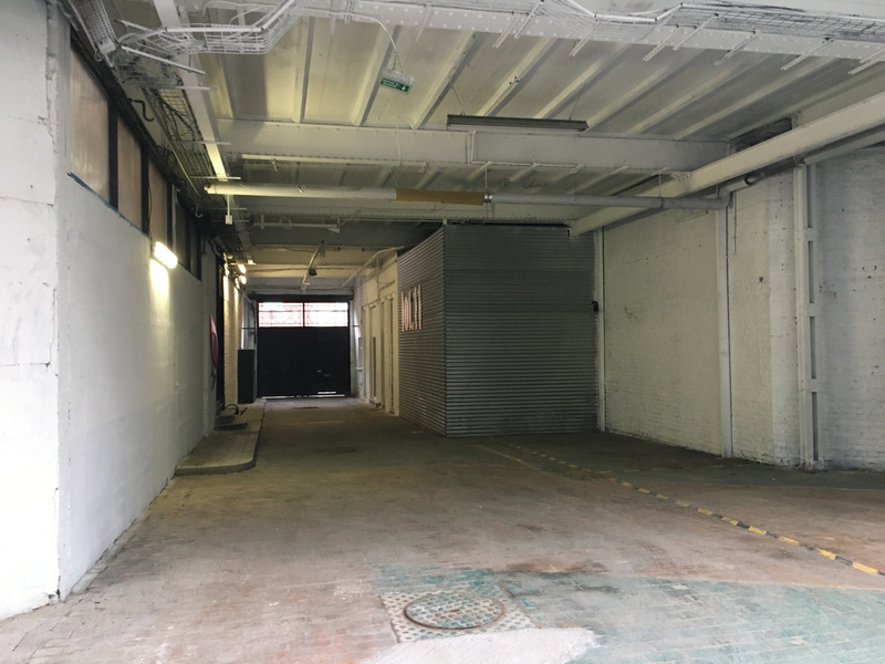 A vendre, local d&rsquo;activités avec parking de 261 m² en zone ZFU, ZAFR et QPPV – à Roubaix (59)