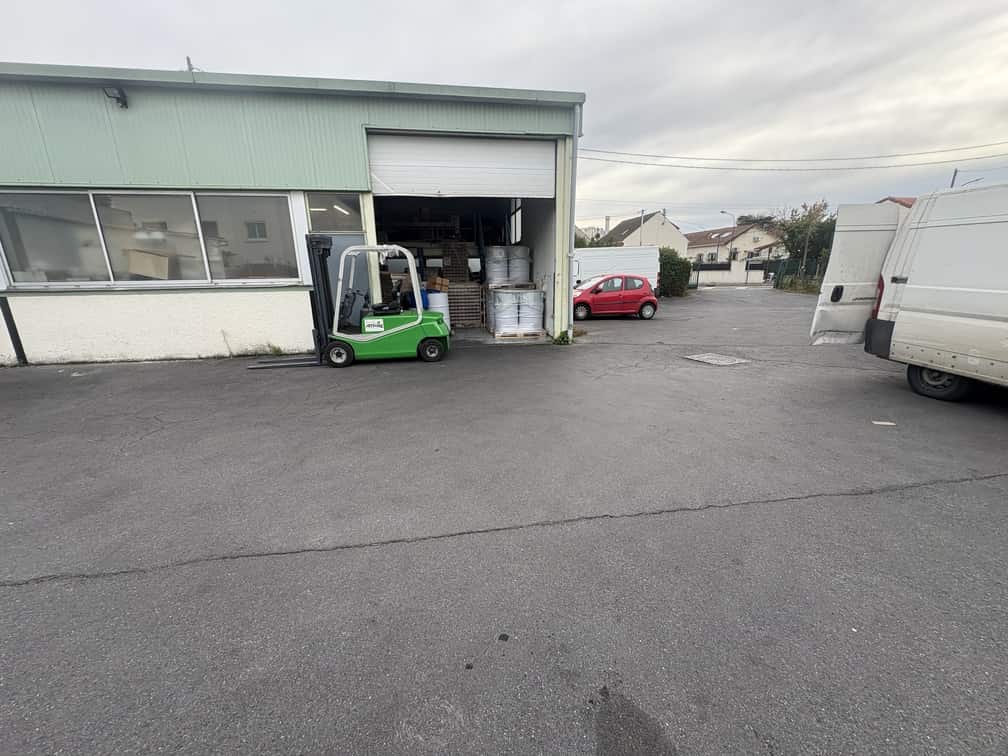 À vendre – Local d’activités de 1 250 m² à Argenteuil – Val-d&rsquo;Oise (95)