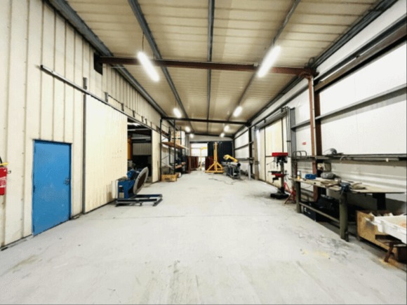 À vendre – Local d’activités de 1 969 m² à Gonfreville-l&rsquo;Orcher – Seine-Maritime (76)