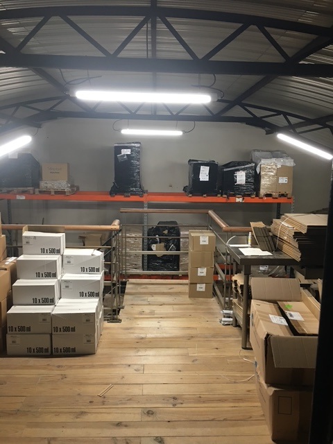 À Vendre – Local d’activités de 470 m² à Mormoiron – Vaucluse (84)