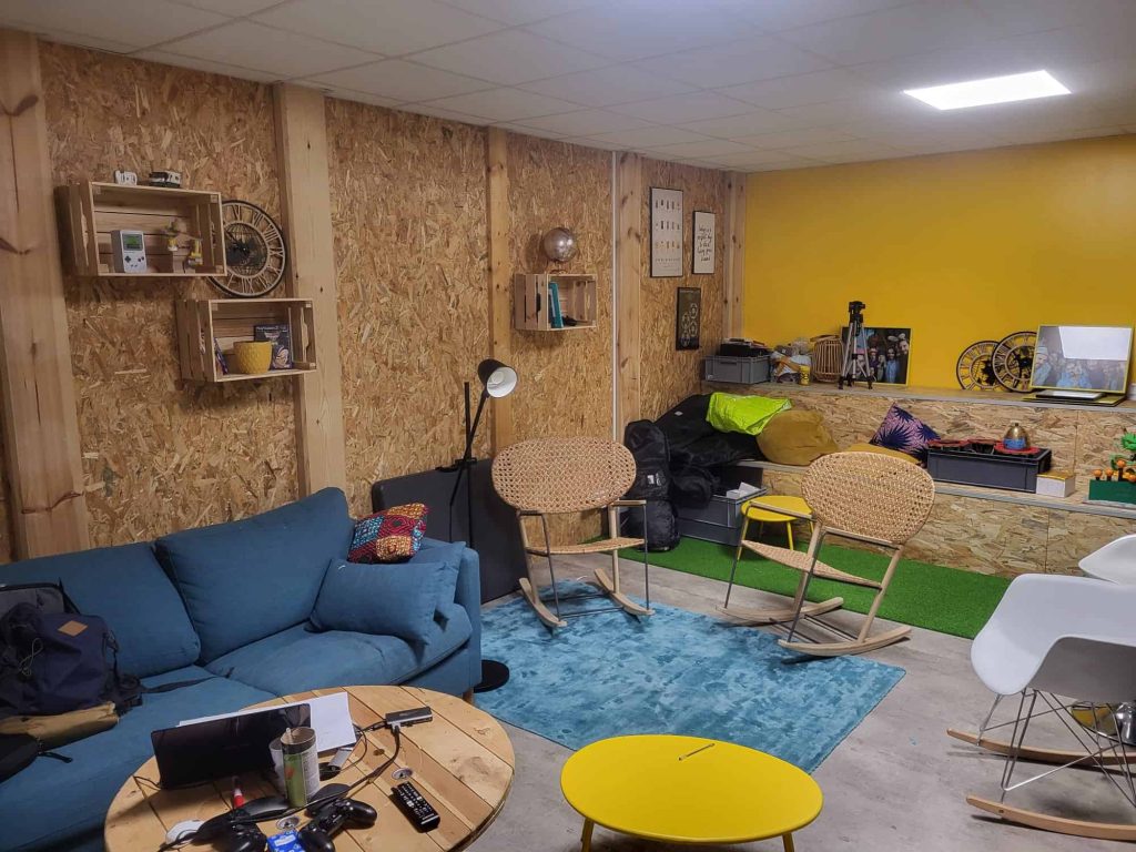 À vendre – Local d’activités de 750 m² dans la zone Marcel Doret à Calais – Pas-de-Calais (62)