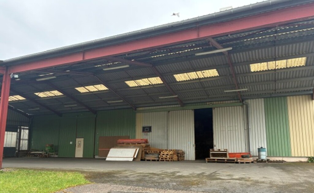 À vendre – Local d’activités de 1 680 m² à Varennes-Changy – Loiret (45)