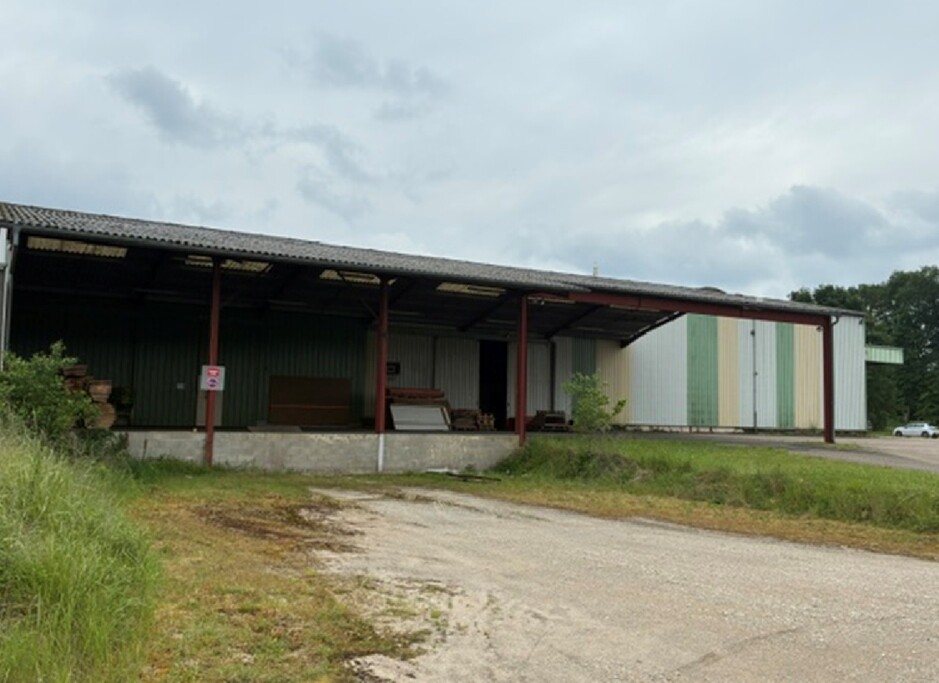 À vendre – Local d’activités de 1 680 m² à Varennes-Changy – Loiret (45)