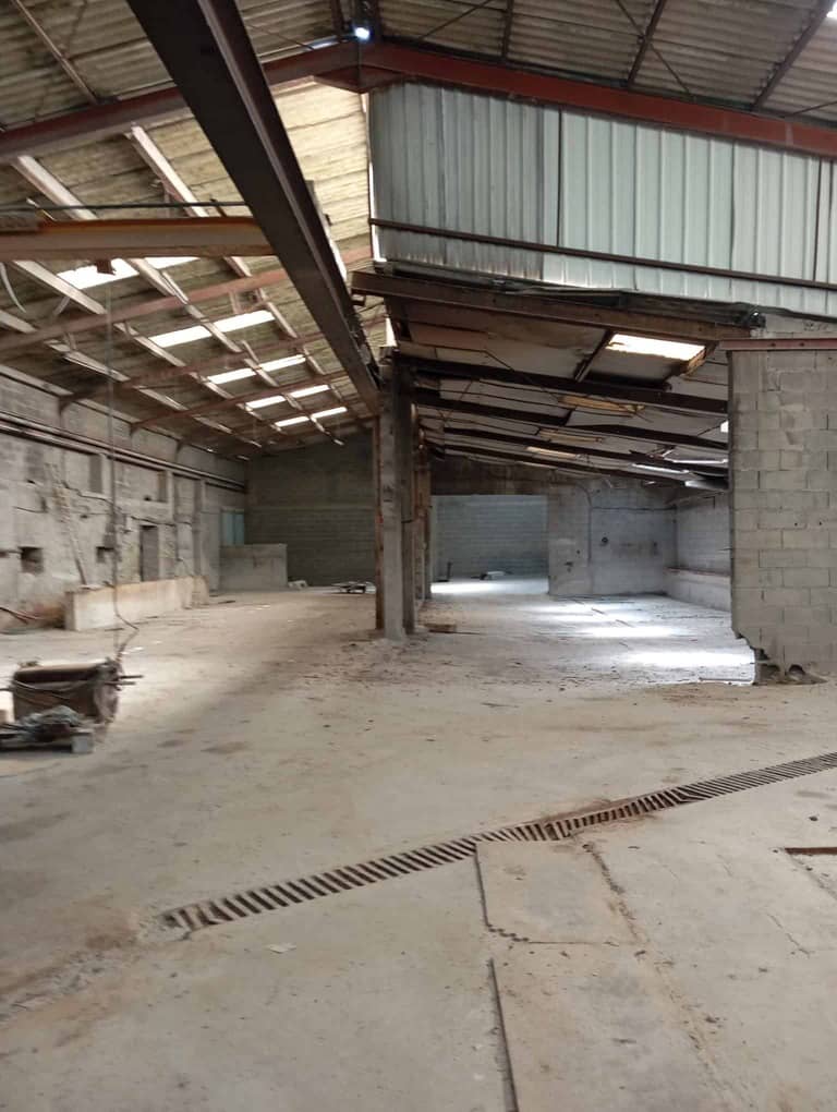 À Vendre – Local Industriel de 1 100 m² à Saint-Salvy-de-la-Balme – Tarn (81)