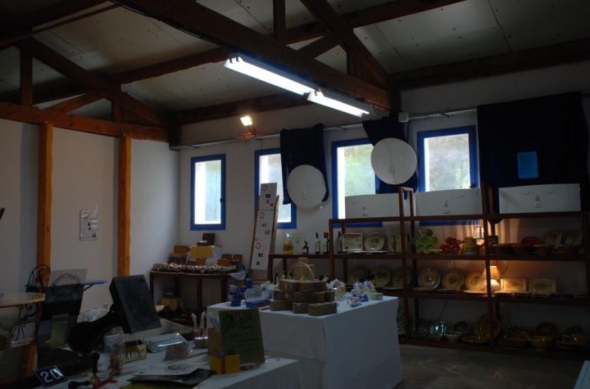À vendre – Local Industriel de 1 910 m² à Moustiers-Sainte-Marie – Alpes-de-Haute-Provence (04)