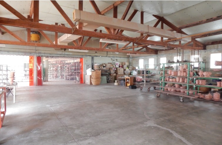 À vendre – Local Industriel de 1 910 m² à Moustiers-Sainte-Marie – Alpes-de-Haute-Provence (04)