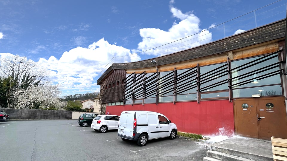 À vendre – Local Industriel de 2 100 m² à réhabiliter à Périgueux – Périgord (24)