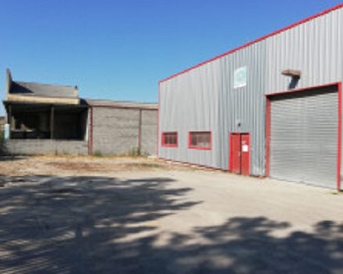 À vendre – Local Industriel de 2 374 m² avec Salle Blanche de 1 000 m² à Manosque