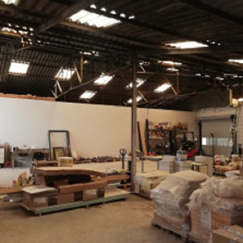 À vendre – Local Industriel de 2 374 m² avec Salle Blanche de 1 000 m² à Manosque