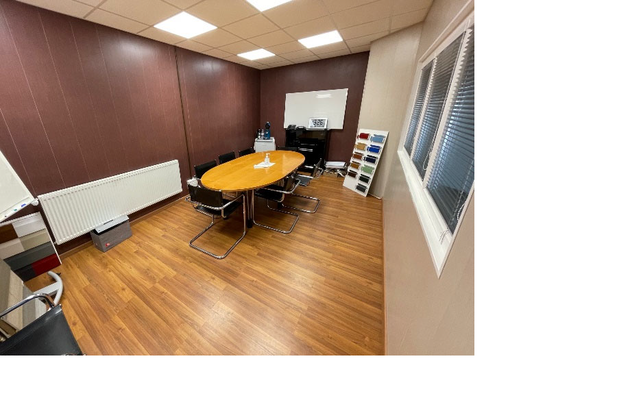 À vendre – Local Industriel de 4 100 m² à Thionville