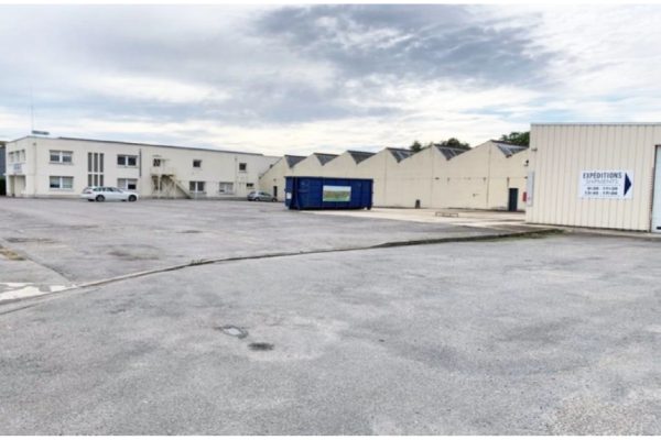À vendre – Local Industriel de 4 400 m² à Romorantin-Lanthenay – Loir-et-Cher (41)