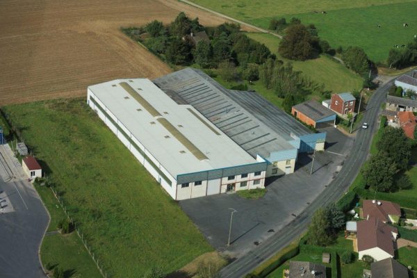 À vendre – Local Industriel de 5 314 m² à proximité de Cambrai – Nord (59)