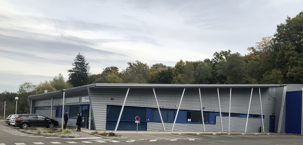 À vendre – locaux d&rsquo;activité de 1 400 m² à Étupes proche de Belfort