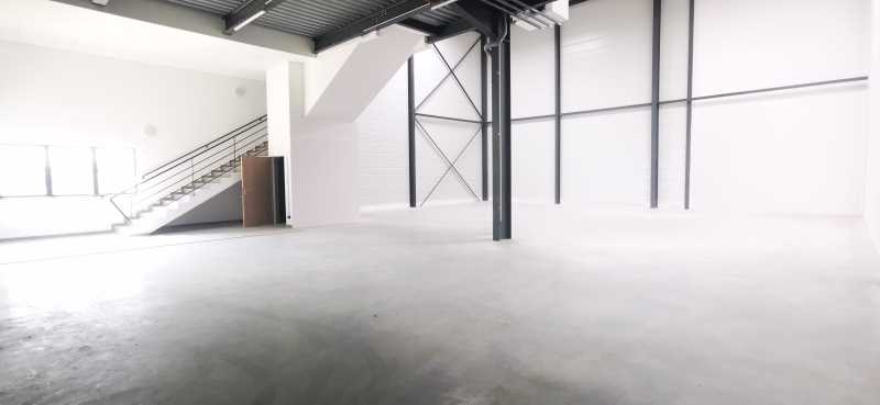 À vendre – locaux d&rsquo;activités divisibles de 492 m² à 1 980 m² à Vaires-sur-Marne, proche de Paris (77)
