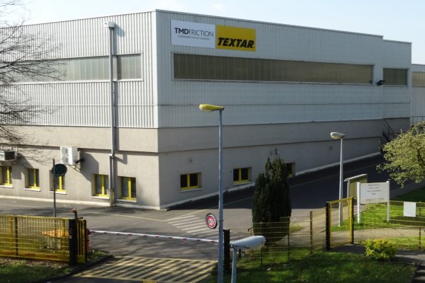À vendre/louer – Locaux industriels de 10 408 m² divisibles à Creutzwald