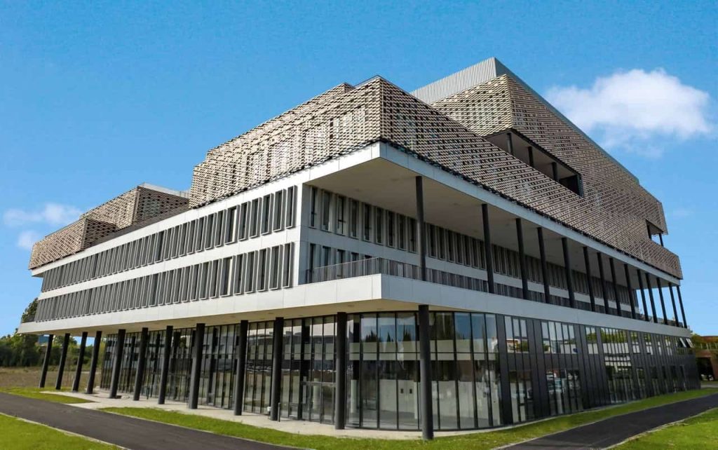 À vendre ou à louer – 20 000 m² de bureaux divisibles à partir de 300 m² à Labège – Haute-Garonne (31)