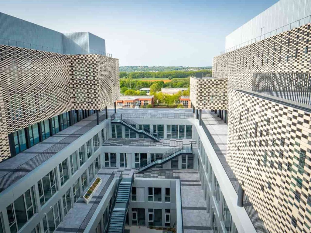 À vendre ou à louer – 20 000 m² de bureaux divisibles à partir de 300 m² à Labège – Haute-Garonne (31)
