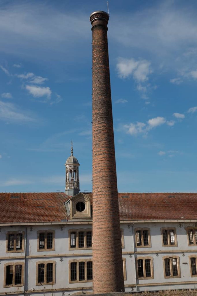 À vendre ou à louer – 48 000 m² de bureaux divisibles dans un espace entièrement rénové à Tonneins – Lot-et-Garonne (47)