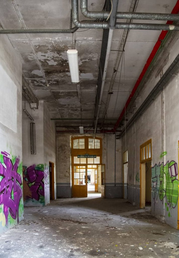 À vendre ou à louer – 48 000 m² de bureaux divisibles dans un espace entièrement rénové à Tonneins – Lot-et-Garonne (47)