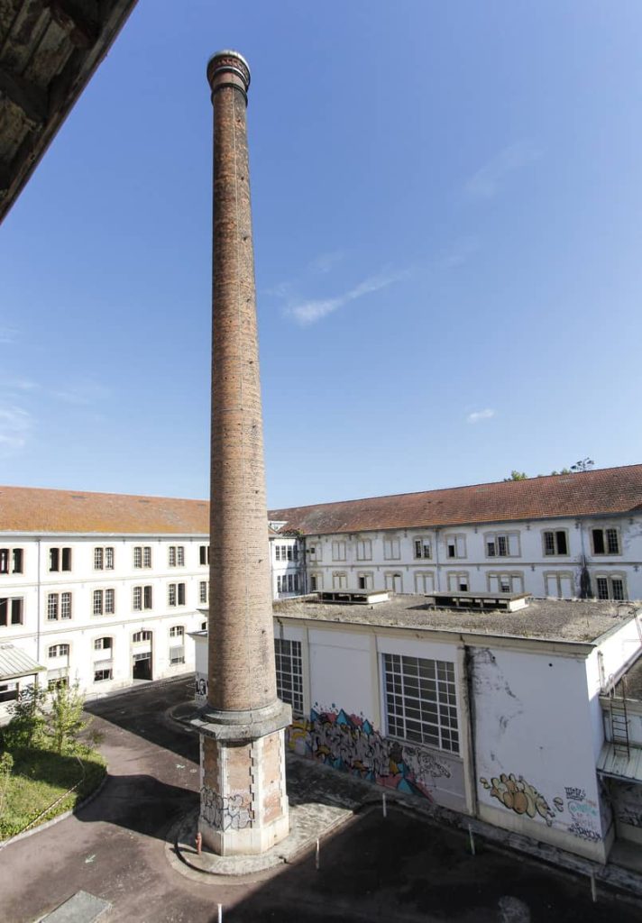 À vendre ou à louer – 48 000 m² de bureaux divisibles dans un espace entièrement rénové à Tonneins – Lot-et-Garonne (47)