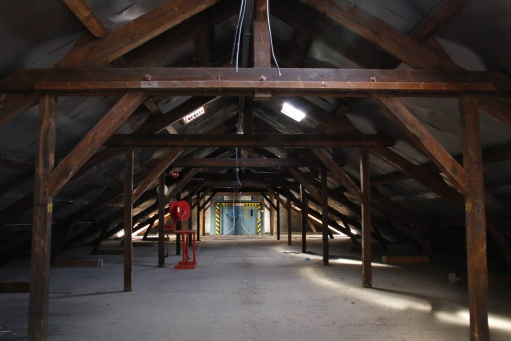À vendre ou à louer – 48 000 m² de bureaux divisibles dans un espace entièrement rénové à Tonneins – Lot-et-Garonne (47)