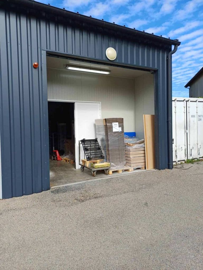 À vendre ou à louer – Bâtiment agroalimentaire de 280 m² à Murat-sur-Vèbre – Tarn (81)