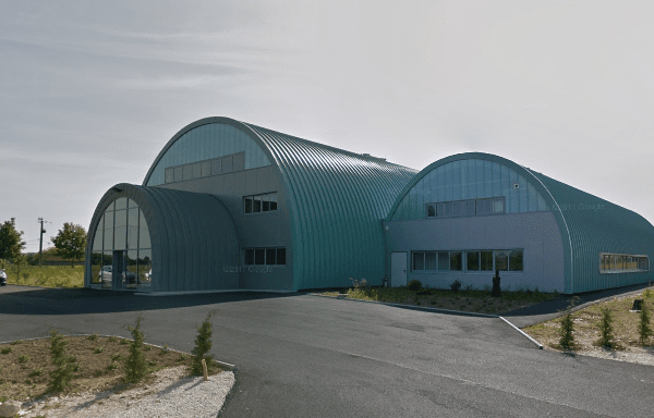 À vendre ou à louer – Bâtiment industriel de 1 200 m² à Bléneau – Yonne (89)