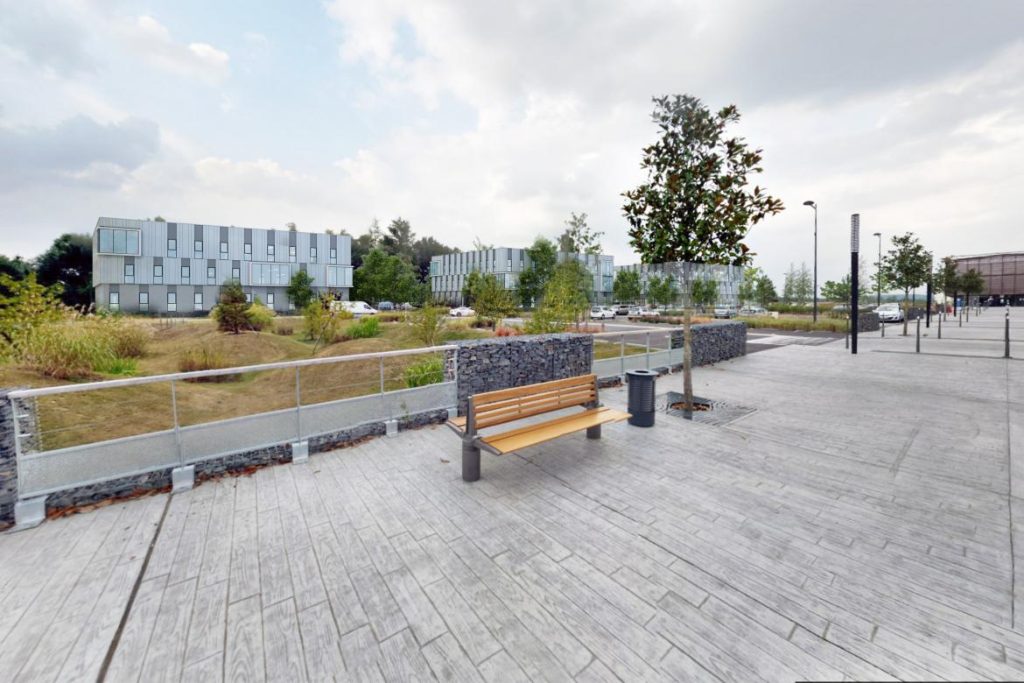 À vendre ou à louer – Bureaux de 1 100 m² divisibles à partir de 150 m² à Val-de-Reuil, à proximité de Rouen – Eure (27)