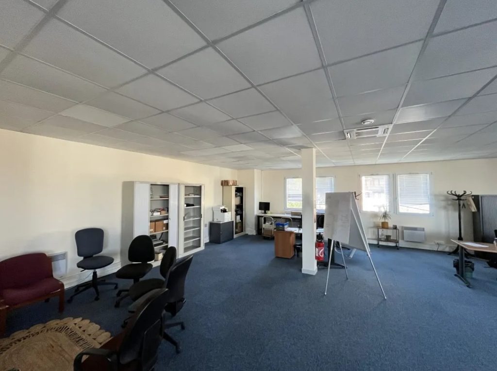 À vendre ou à louer – Bureaux de 317 m² au Havre – Seine-Maritime (76)