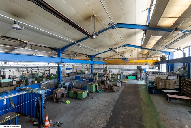 À vendre ou à louer – Entrepôts industriels à partir de 922,3 m² à Viviez – Aveyron (12)